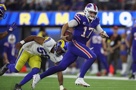 NFL kickoff 2022 Bills-Rams live updates: Score, news, more