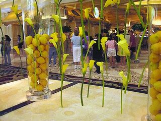 Table Decorations in Bellagio - Las Vegas | Six of us from G… | Flickr