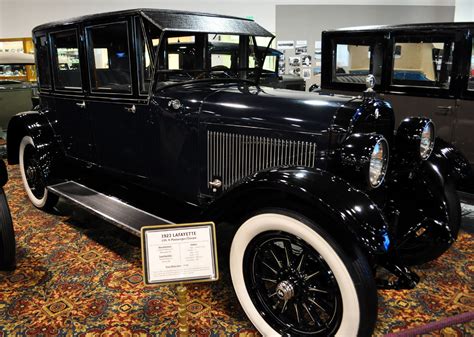 cars from the 1920's at the Nethercutt Museum, Lincoln, Minerva, Kissel, Kenworthy, Franklin and ...