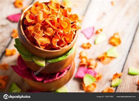 Dried vegetables chips — Stock Photo © sarsmis #163471060