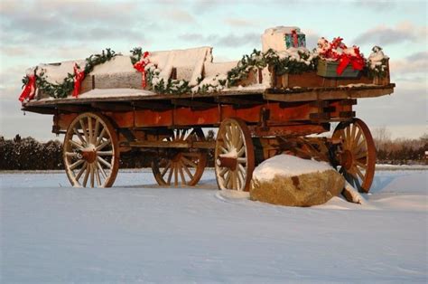 Christmas decorated Wagon | Antique wagon, Christmas decorations ...