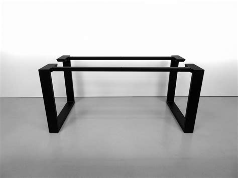 Pied de table Urbaine / Fabrication artisanale française Metal Furniture, Furniture Design, Wood ...