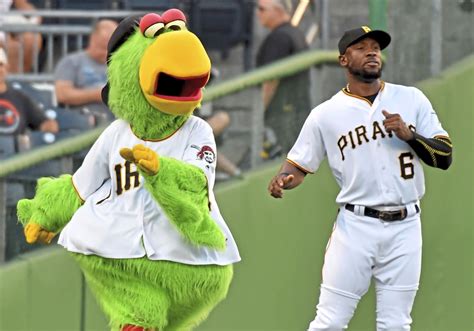 Major League Baseball mascots allowed back on the field | Pittsburgh Post-Gazette