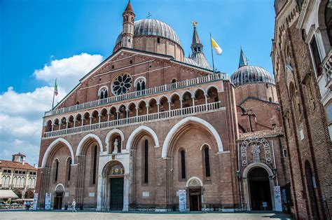 Basilica of St. Anthony - Padua, Veneto, Italy - rossiwrites.com ...