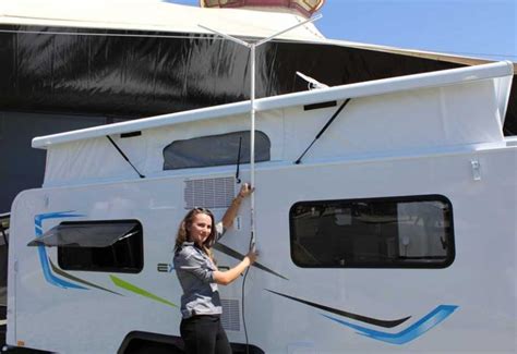 Best Caravan Antenna in Australia? (The Complete Guide)