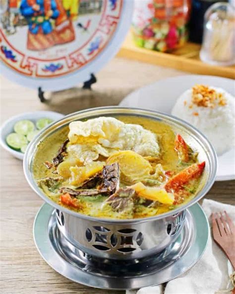 5 Tempat Makan Soto Betawi Terenak di Jakarta