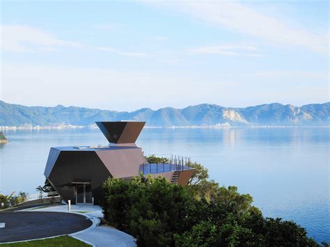 Toyo Ito's architecture beckons a critic to Asia - LA Times