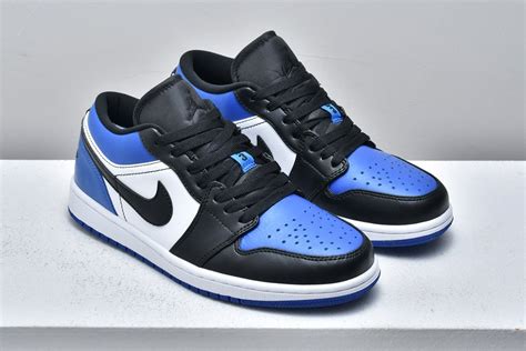 Air Jordan 1 Low “Royal Toe” CQ9446-400 - FavSole.com