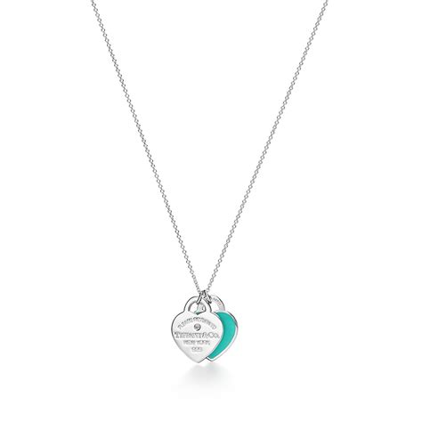 Return to Tiffany™ Blue Double Heart Tag Pendant in Silver with a Diamond, Small | Tiffany & Co ...