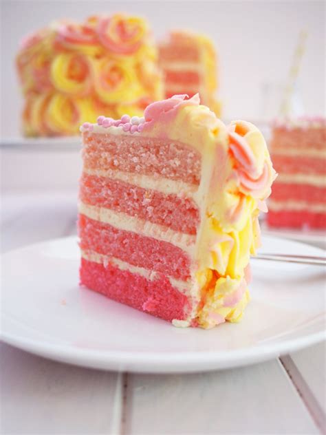 pink lemonade cake