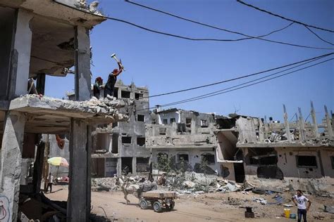 Gaza reconstruction clouded by dispute over Israelis held by Hamas ...