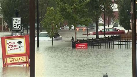 1 dead after historic rainfall in St. Louis causes flash flooding emergency - Good Morning America