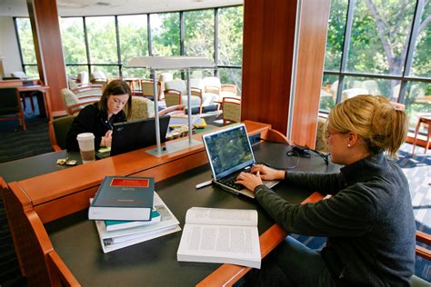 Wolf Law Library - William & Mary Law School | Photo by Step… | Flickr