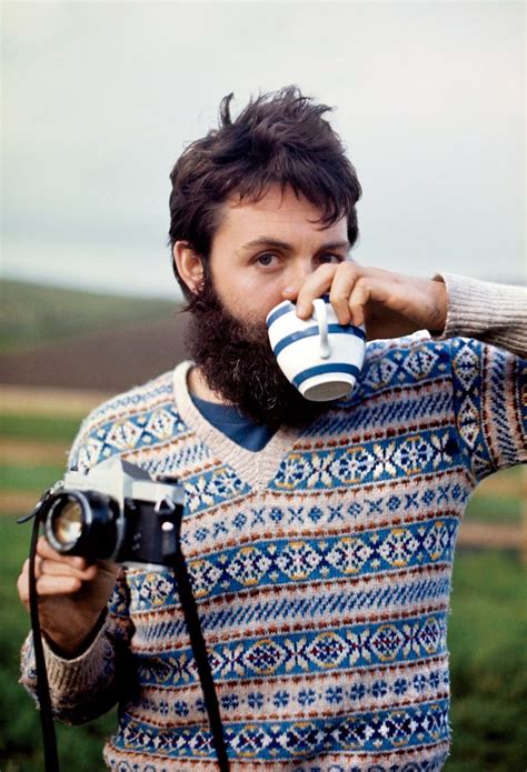 Paul McCartney & beard on his farm in Kintyre, Scotland : r/beards