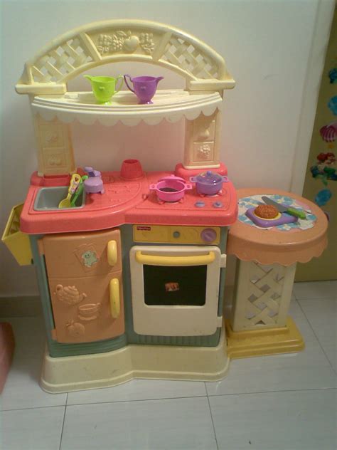 MyBundleToys: Fisher Price Pink Kitchen