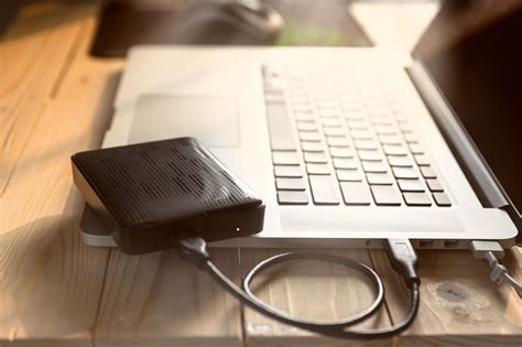 External Hard Drives vs. Portable | How to Archive