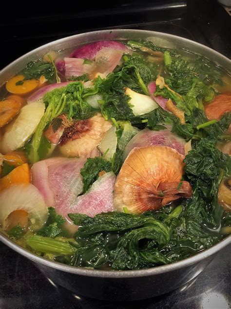 Very Vegan Vegetable Broth - Vegan It Real