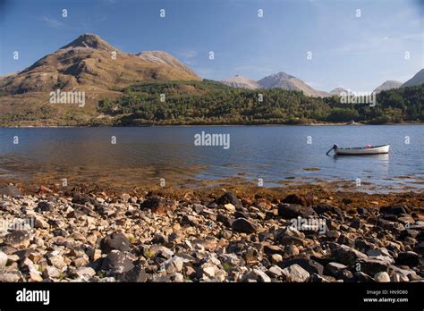 Loch leven fishing hi-res stock photography and images - Alamy