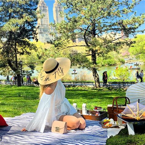 Picture Perfect Picnic In Central Park — The Part Time Enthusiast