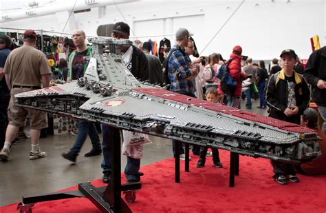 LEGO Star Wars - UCS Venator Class Star Destroyer - Largest Ever Built! | LEGO, Star Wars ...