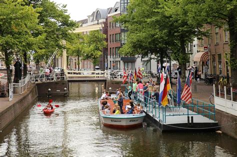 Aktivität in Alkmaar Grachtenrondvaart Alkmaar 22 Brücken Geschichte