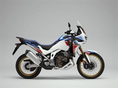 2024 Honda Africa Twin Dct - Mina Suzann