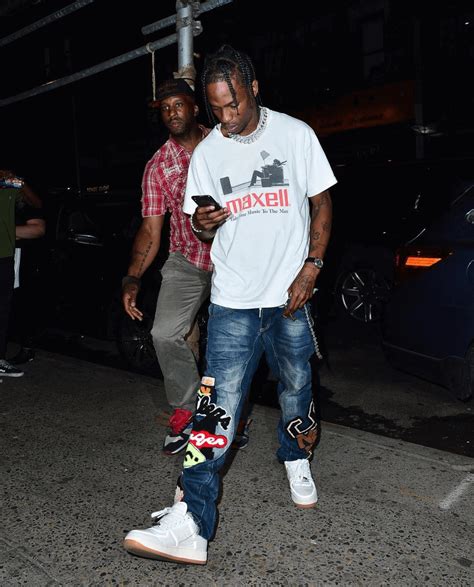 How Travis Scott Rocks His Sneaker Collabs | Nice Kicks | Travis scott ...