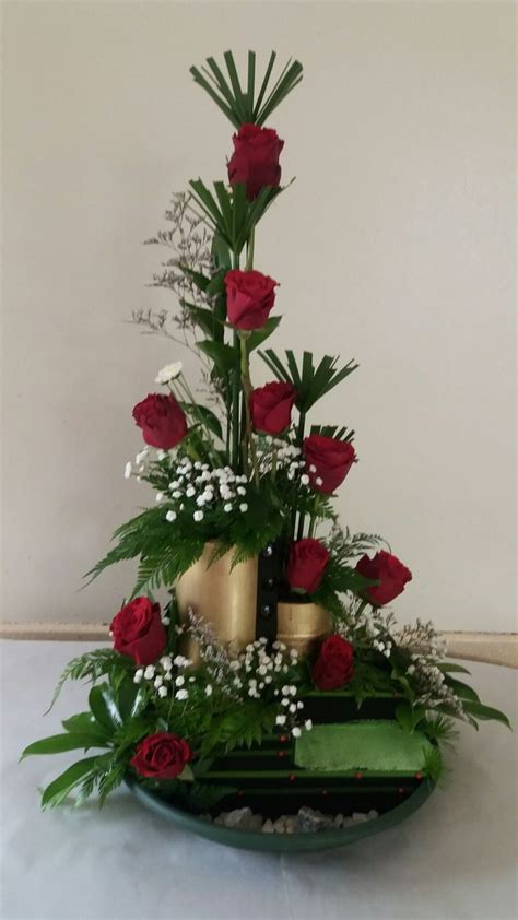 1377 best Flower Arrangements images on Pinterest | Floral arrangements, Flower arrangement and ...