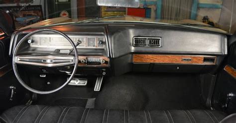 cockpit, 1971 Ford LTD 2 door hardtop coupe. | "When America needs a ...