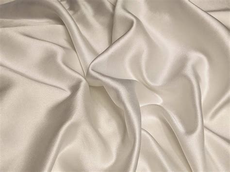 Modal Fabric Guide: What is Modal Fabric, and is it Sustainable? — MAKE FASHION BETTER