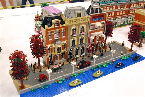 Various City MOCs 40 | Lego design, Lego modular, Lego room