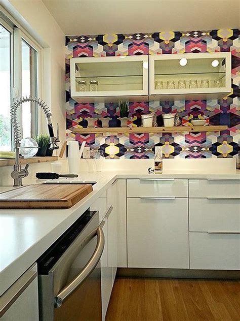 3 Ways to Make Geometric Wallpaper Work in Your Kitchen | Geometric wallpaper, Kitchen, Stylish ...