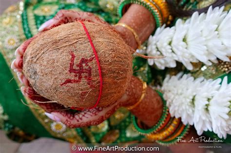 GUJARATI WEDDING TRADITIONS | GUJARATI WEDDING PHOTOGRAPHER |FINE ART ...