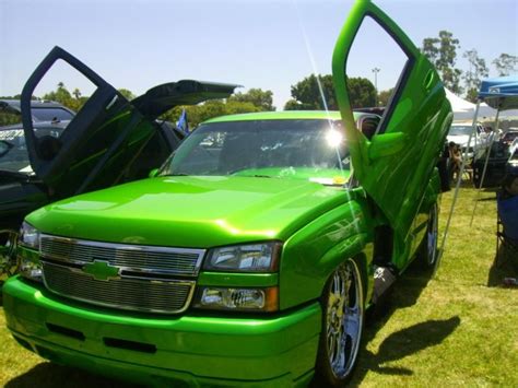 candy paint cars | Thinkin bout Lime Green paint?!?!?! - Chevy and GMC Duramax Diesel ... | Lime ...