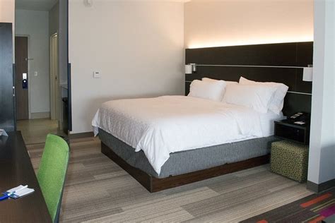 HOLIDAY INN EXPRESS & SUITES WEST MEMPHIS, AN IHG HOTEL - Prices & Reviews (AR)