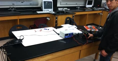 Physics4Cjgellatly: Experiment 4: Standing Waves