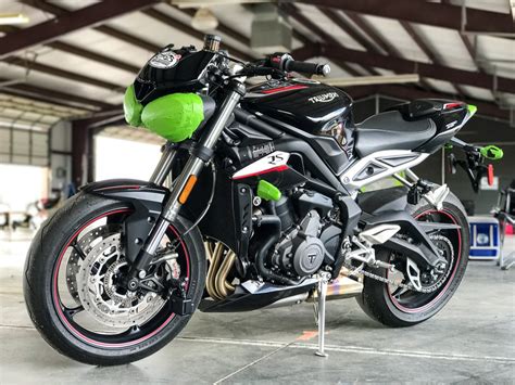 2018 Triumph Street Triple RS review - RevZilla