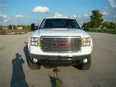 2009 GMC Sierra 2500 SLT CREW CAB LIFT KIT Custom for sale