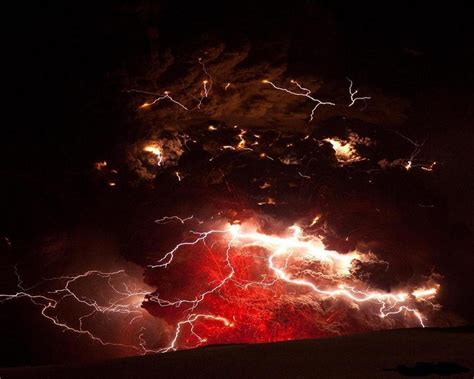 Volcanic Lightning Wallpaper - WallpaperSafari