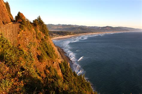 Most of Washington Coast, Oregon Coast Head Into the 80s, Sunny