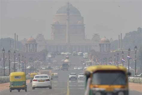 WEATHER UPDATE: Delhi enjoys a warm morning, moderate air quality - Naagrik News