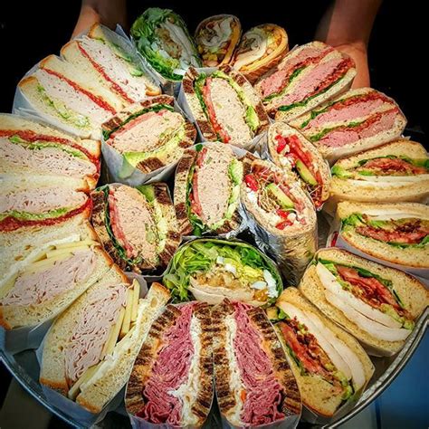 SANDWICH CATERING PLATTER