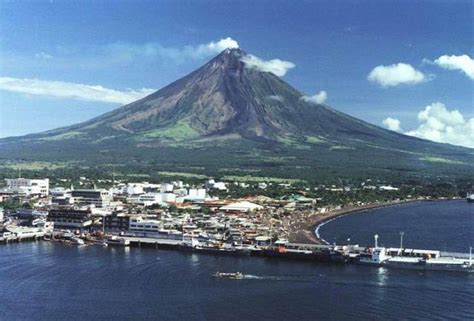 Albay, Home of Perfect Cone Mayon Volcano | Travel to the Philippines