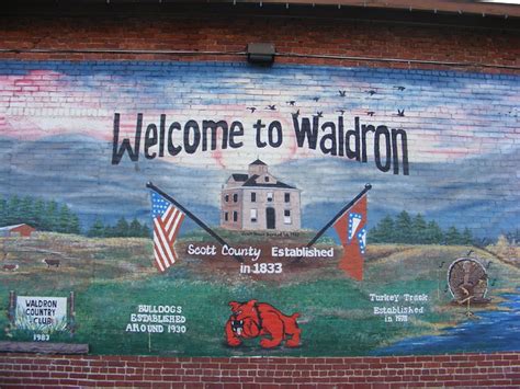 Waldron Arkansas mural | Waldron is a town of about 3,500 pe… | Flickr - Photo Sharing!