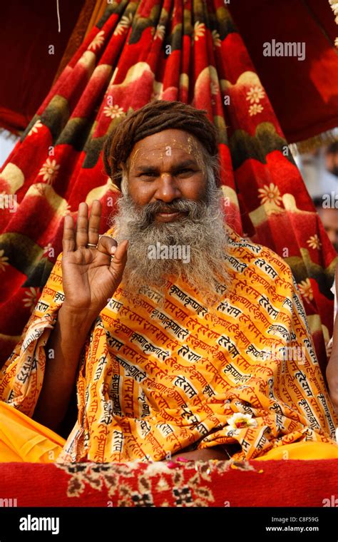 Kumbh mela sadhus hi-res stock photography and images - Alamy