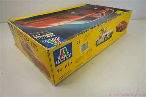 Italeri Ferrari F40 1:16 Scale Model Kit