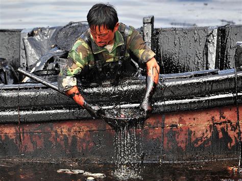 Photographs of water pollution around the world - Business Insider