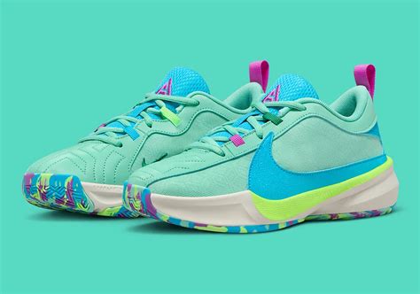 Nike Zoom Freak 5 “Mint” Officially Revealed