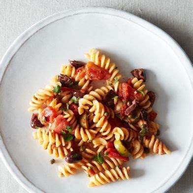 11 Pasta Shapes We Love (& the Sauces to Pair Them With) | Food52 | Bloglovin’