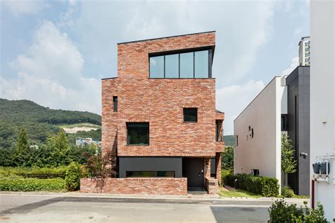 L House / aandd | ArchDaily